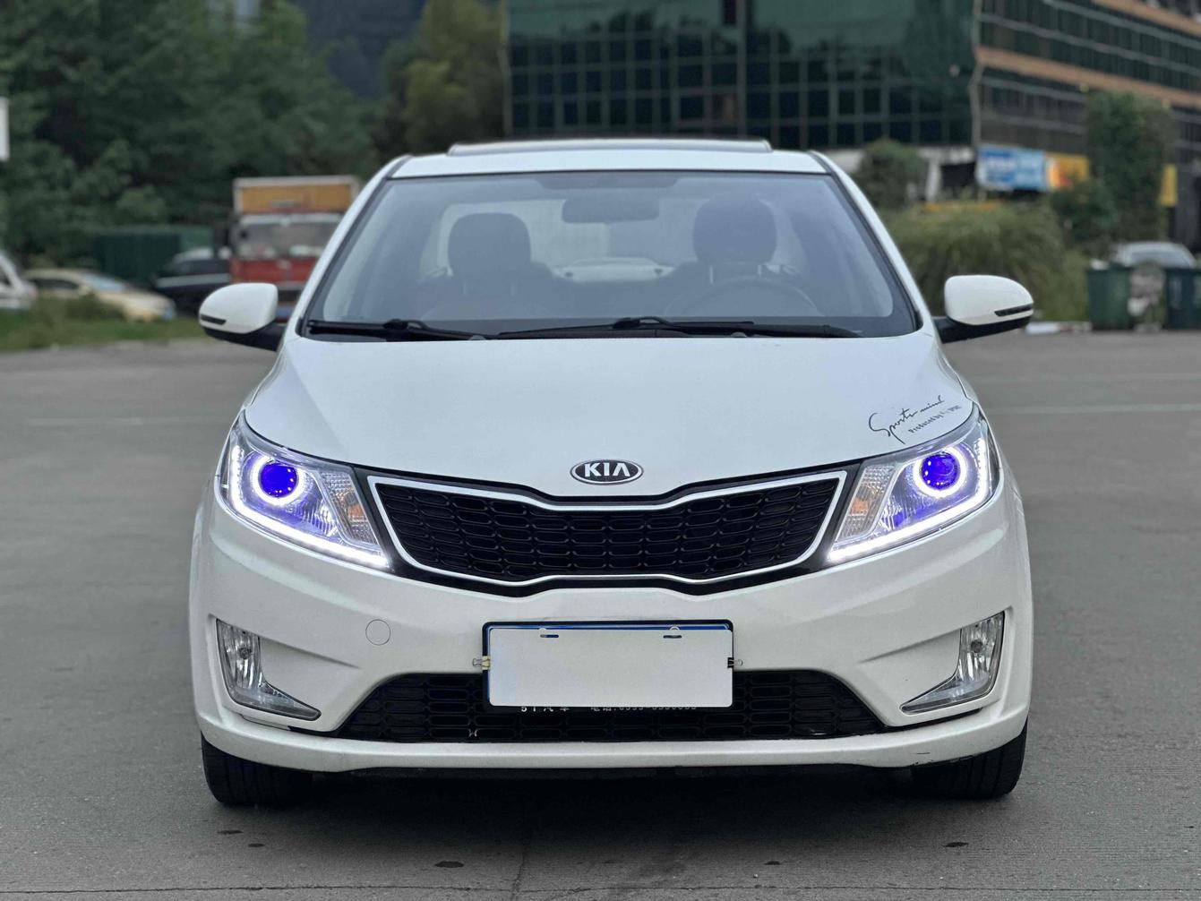 r216256-kia20k2-2012_0