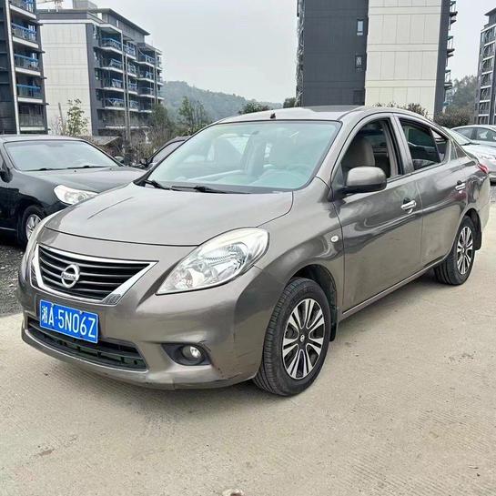 r216327-nissan-sunny-2013_0