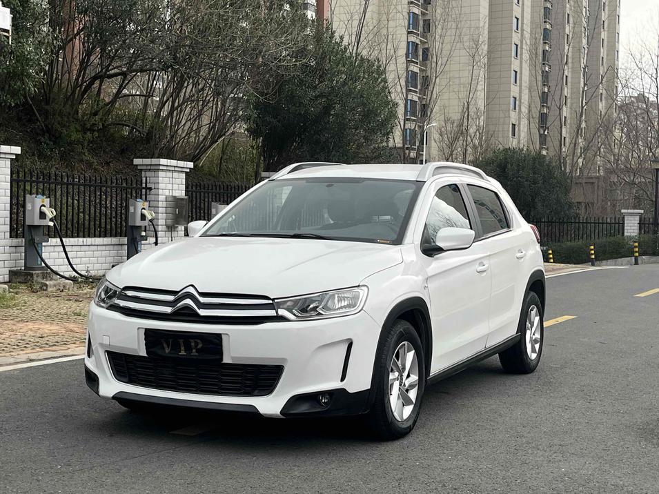 r216346-citroen-c3-xr-2017_0