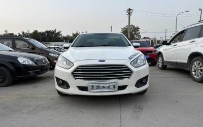 r216374-ford-escort-2015_0