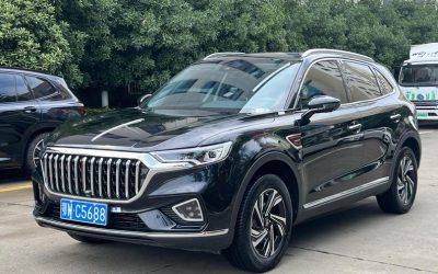 r216377-hongqi-hs5-2022_0
