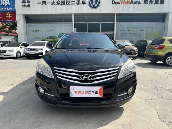 r216387-hyundai-celesta-2015_0
