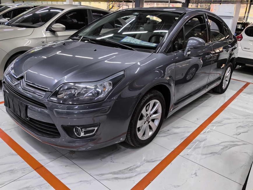 r216412-citroen-c-quatre-2011_0