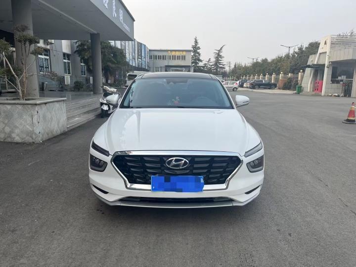 r216434-hyundai-mistra-2022_0