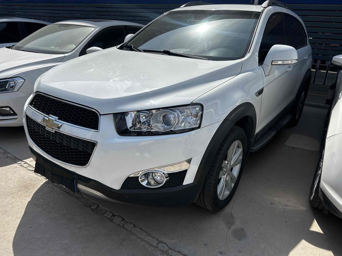 r216554-chevrolet-captiva-2014_0