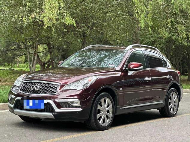 r216563-infiniti-qx50-2016_0