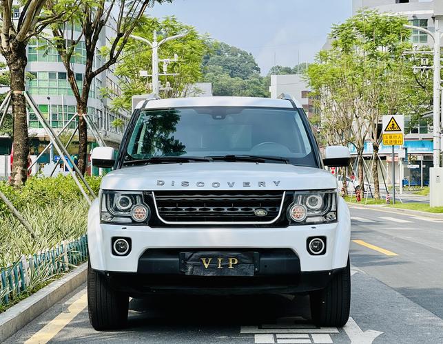 r216582-land-rover-discovery-2011_0