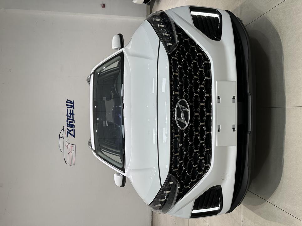 r216650-hyundai-ix35-2021_0