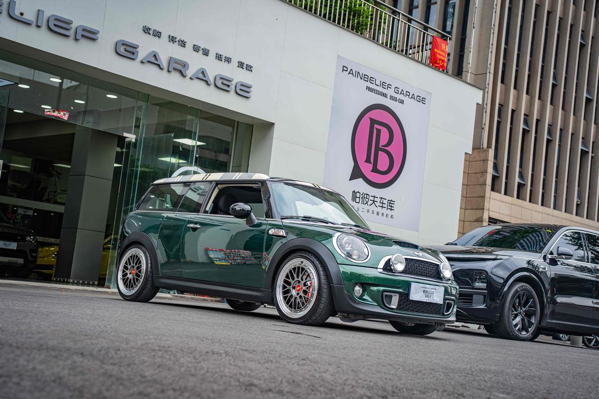 r216675-mini-clubman-2013_0