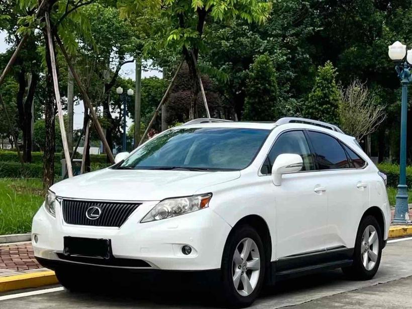 r216739-lexus-rx-classic-2012_0