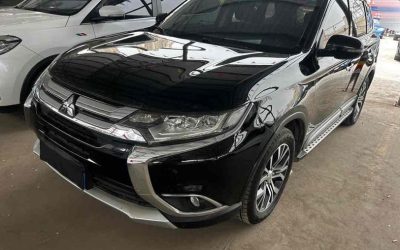 r216749-mitsubishi-outlander-2018_0