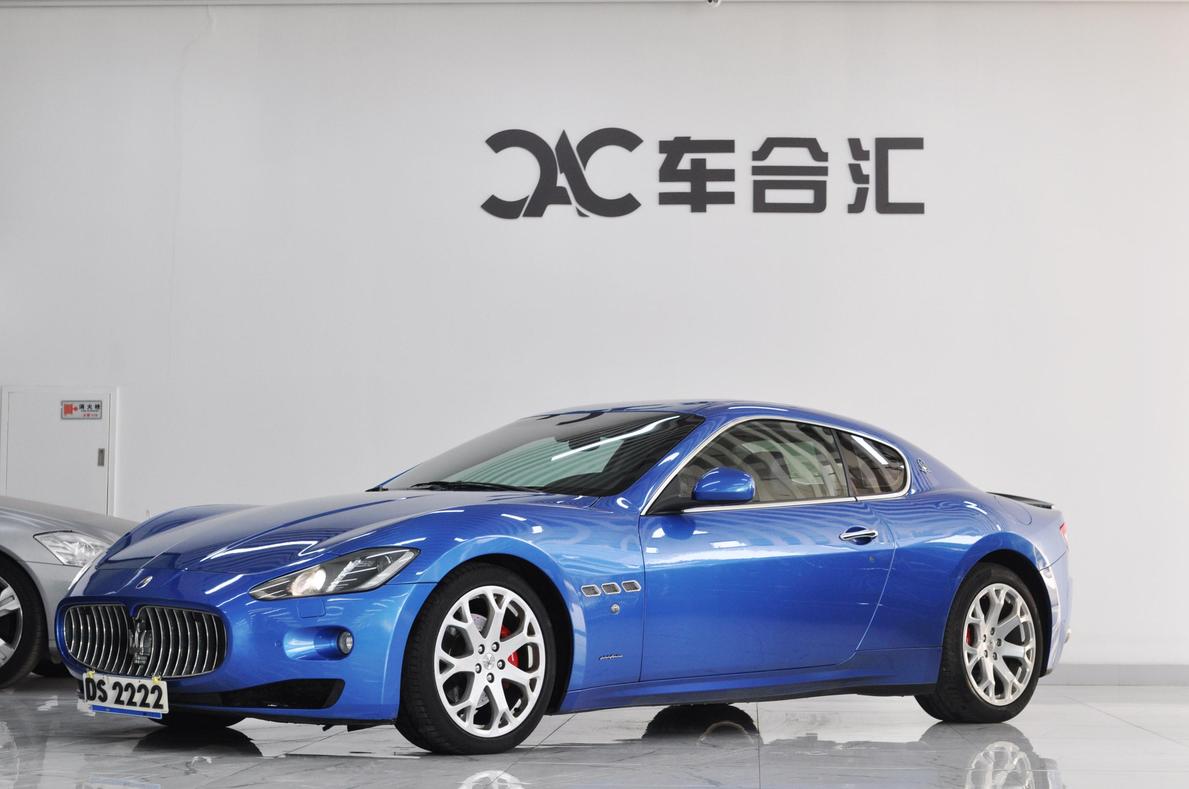 r216752-maserati-granturismo-2013_0
