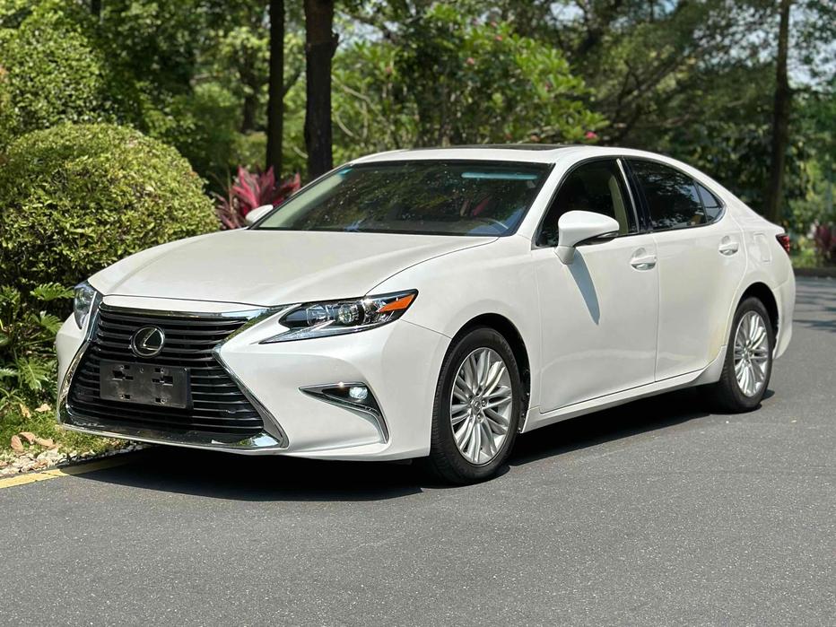 r216781-lexus-es-2016_0
