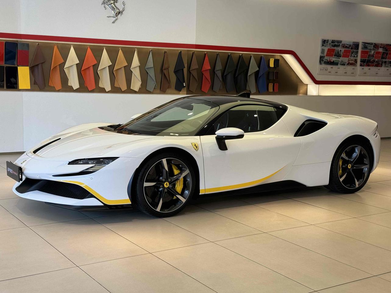 r216791-ferrari20sf90-2024_0