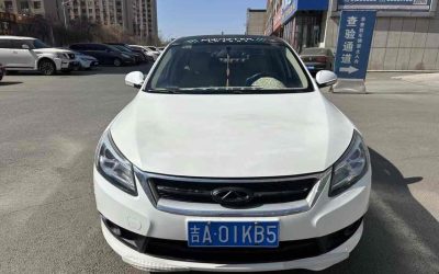r216800-chery20arrizo205-2014_0