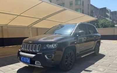 r216827-jeep-compass-2013_0