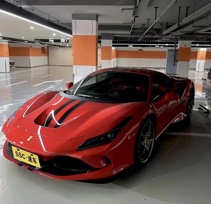 r216834-ferrari-f8-2023_0