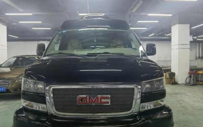 r216881-gmc20savana-2017_0