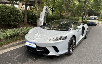 r216889-mclaren20gt-2022_0