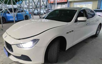 r216912-maserati20ghibli-2014_0
