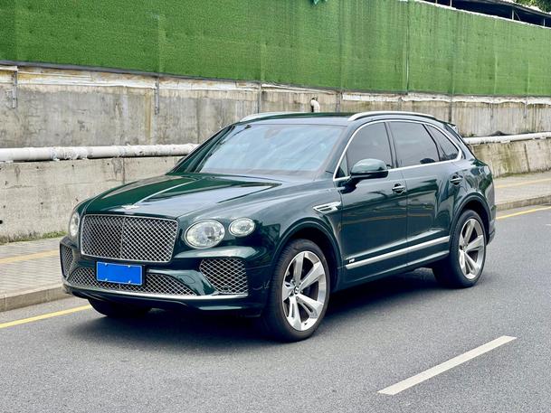 r216930-bentley-bentayga-2020_0