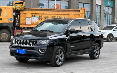 r216949-jeep-compass-2015_0