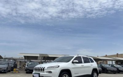 r216971-jeep20cherokee-2017_0
