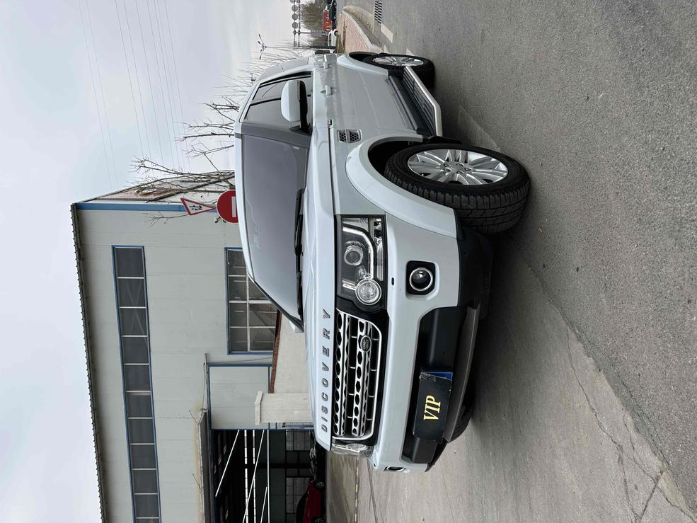 r216983-land20rover20discovery-2018_0