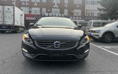 r217007-volvo-s60-2015_0