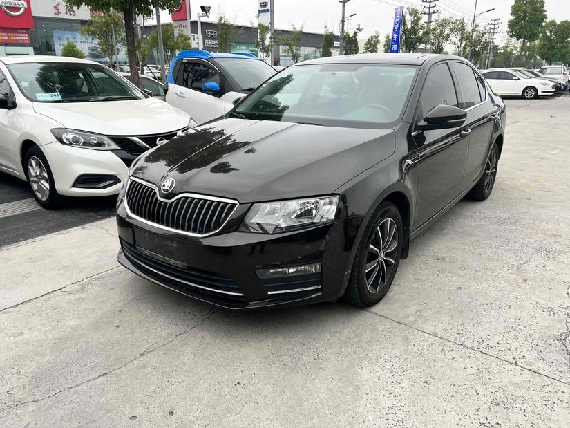 r217022-skoda-octavia-2016_0