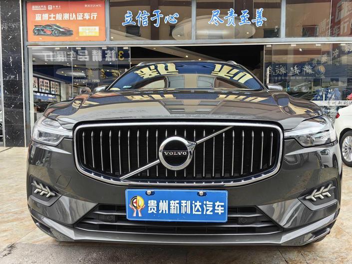 r217063-volvo-xc60-2021_0