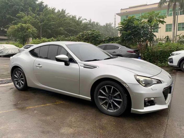 r217096-subaru-brz-2015_0