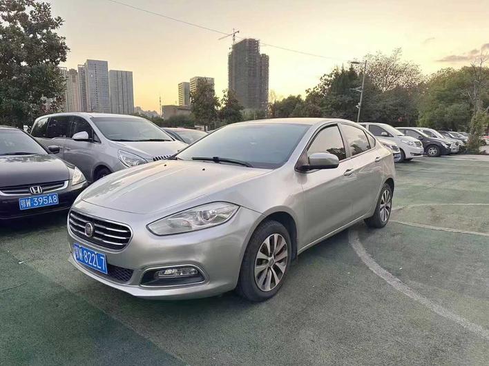 r217097-fiat20viaggio-2013_0