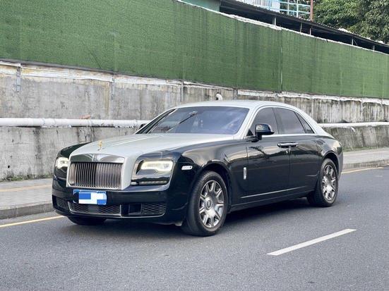r217116-rolls-royce-ghost-2018_0