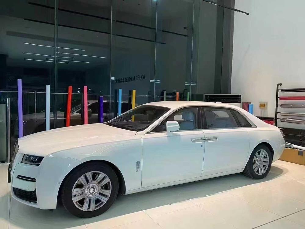 r217126-rolls-royce-ghost-2023_0