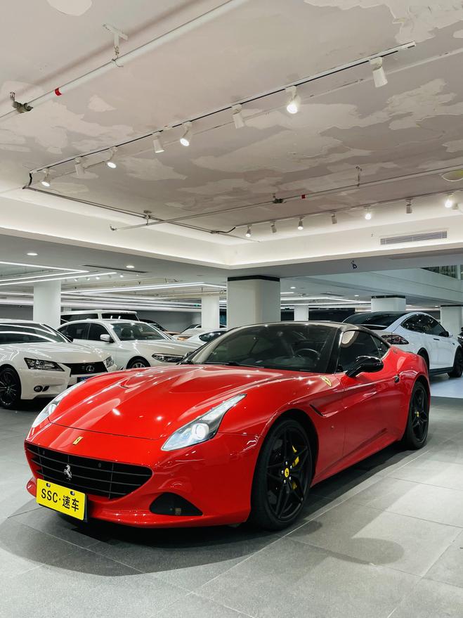 r217134-ferrari-california-t-2015_0