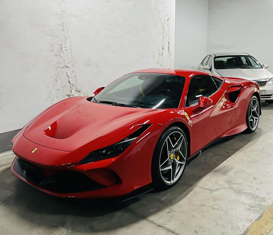 r217139-ferrari-f8-2022_0