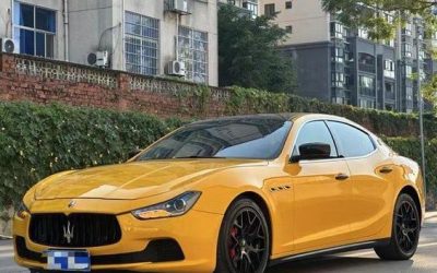 r217220-maserati20ghibli-2015_0