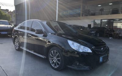 r217335-subaru20legacy-2011_0