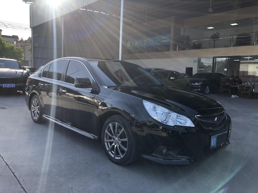r217335-subaru20legacy-2011_0