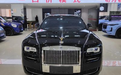 r217347-rolls-royce-ghost-2017_0
