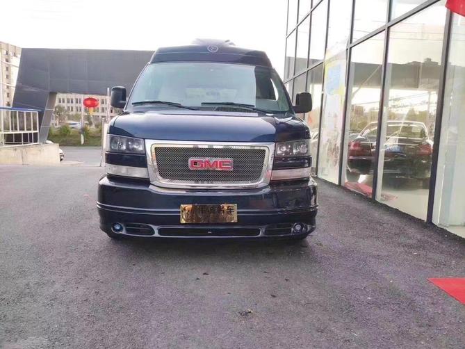 r217372-gmc-savana-2014_0