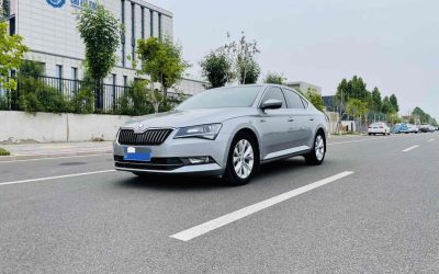 r217446-skoda-superb-2017_0
