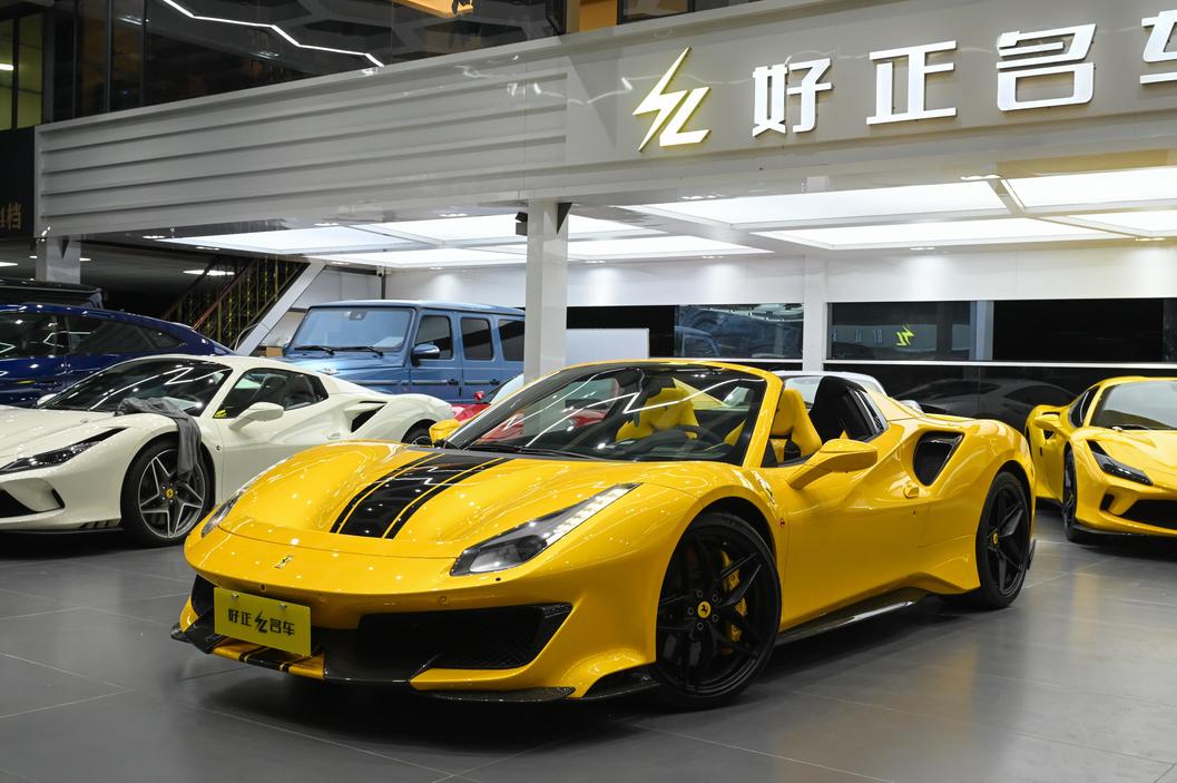 r217497-ferrari-488-2019_0