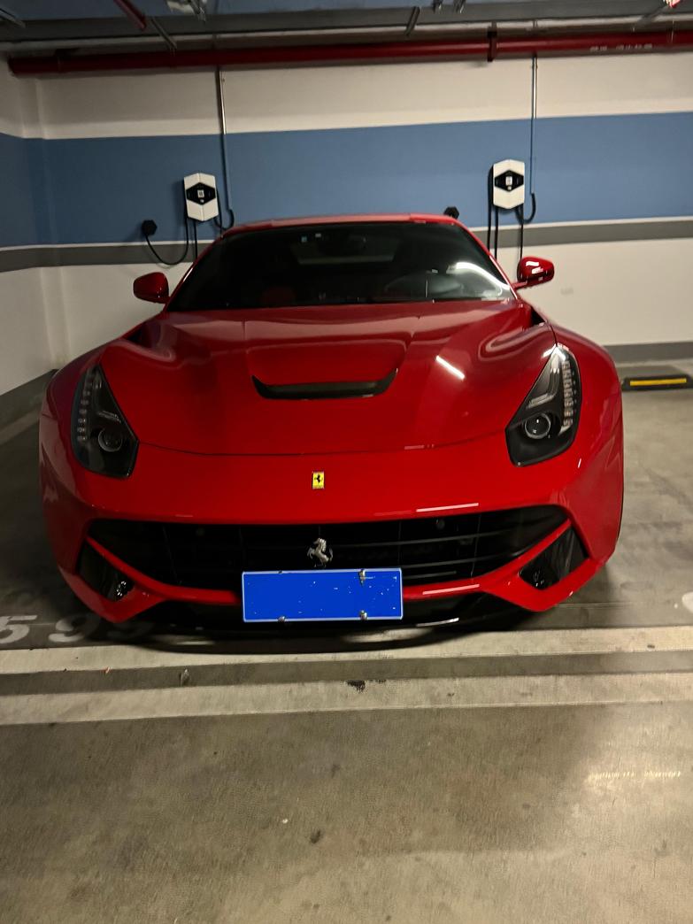 r217515-ferrari-f12berlinetta-2016_0