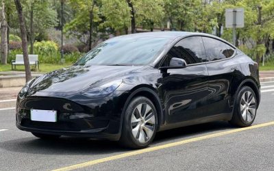 r217540-tesla20model20y-2022_0