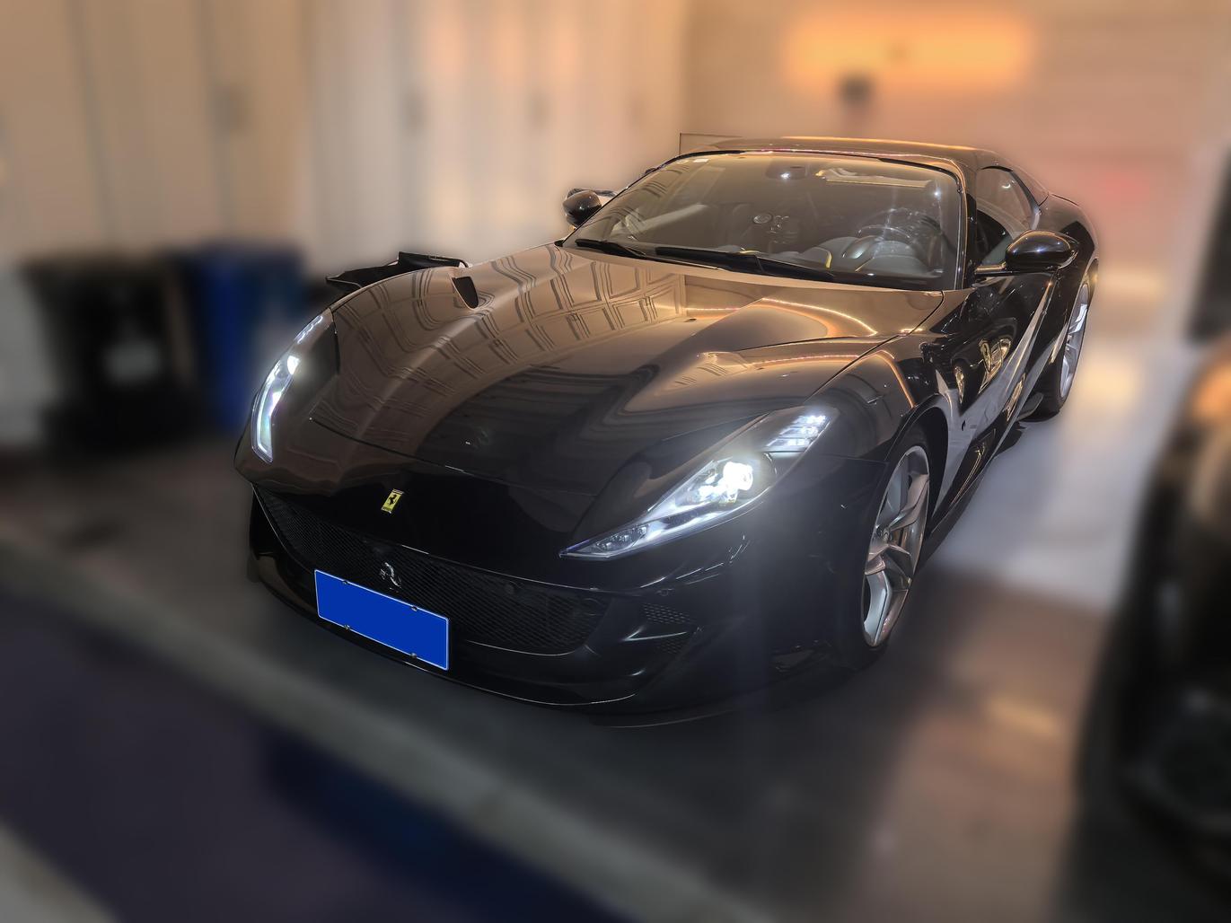 r217552-ferrari-812-2022_0