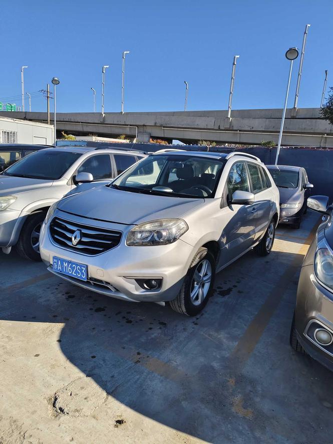 r217555-renault20koleos-2011_0