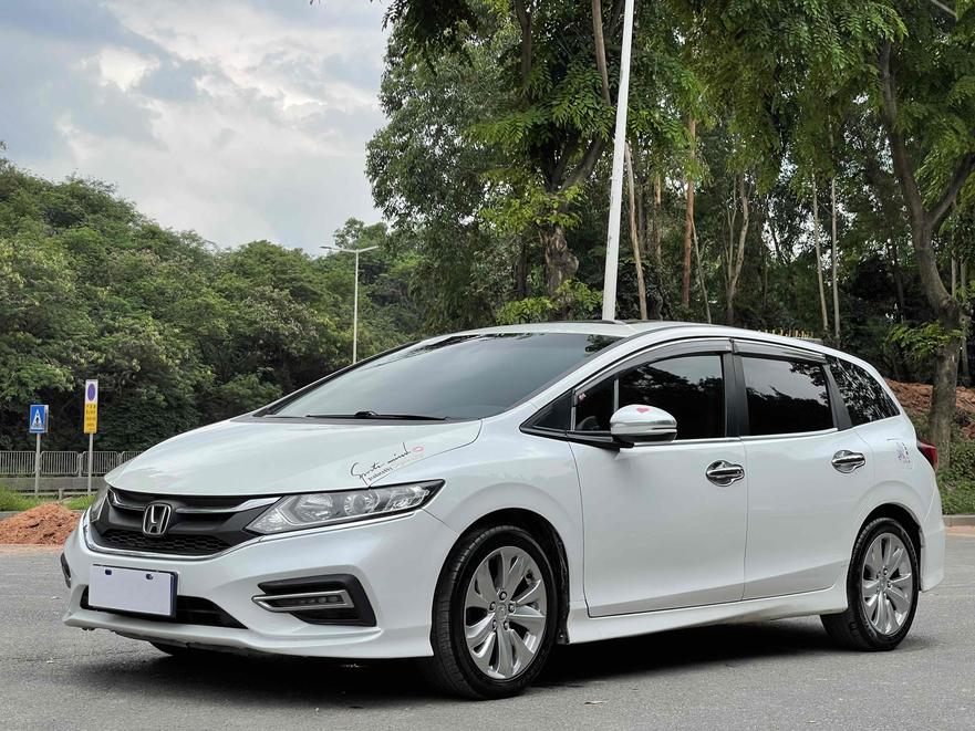r217655-honda-jade-2018_0