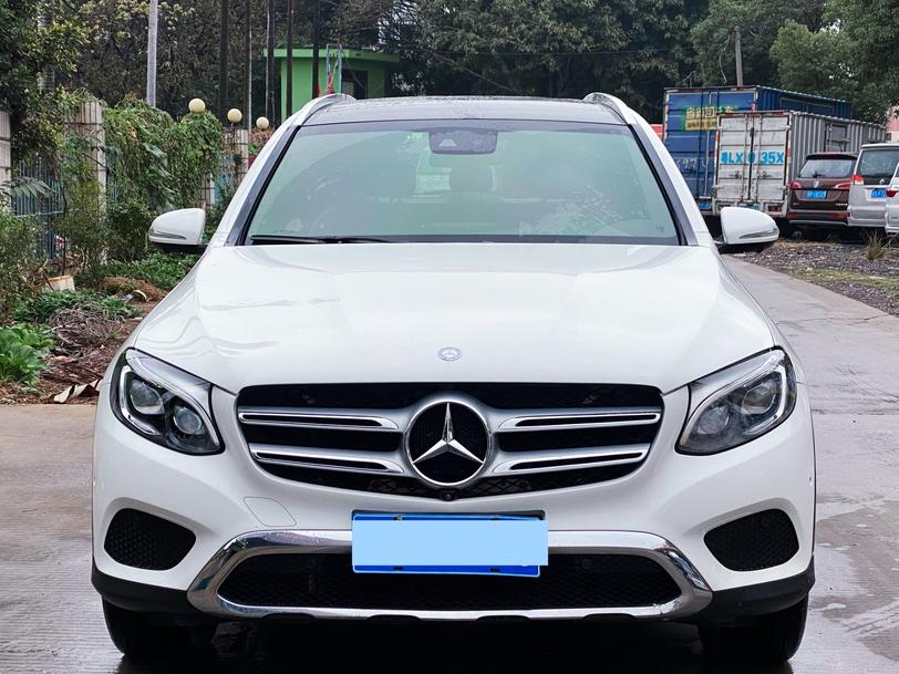 r217935-mercedes-benz-glc-2016_0